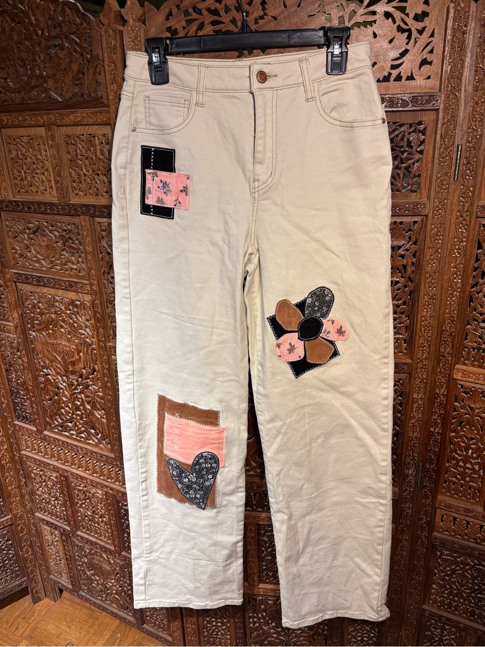 SO Beige Patchwork Wide-Leg Jeans with Pink & Brown Appliqués